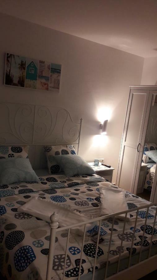 Dora Hotel Njivice Luaran gambar